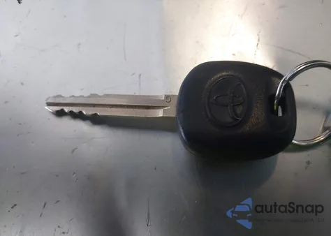 2011 Toyota Tundra Grade 5.7L V8 z USA, uszkodzony, nr VIN 5TFRY5F10BX111896